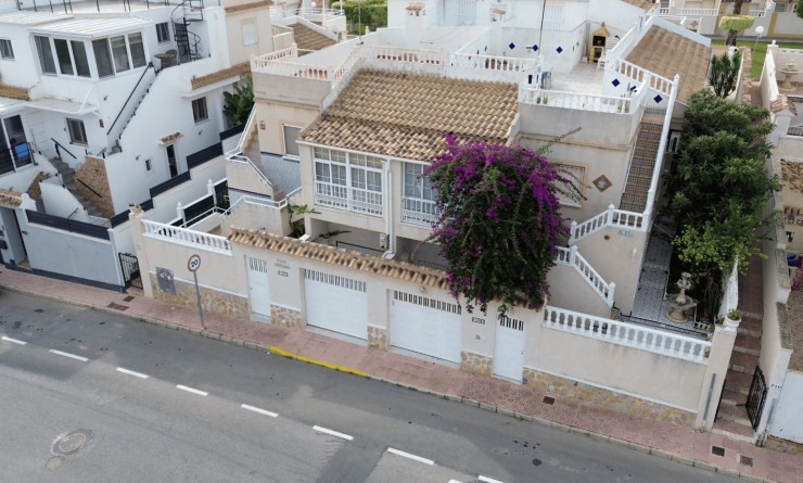 Sale - Townhouse - Orihuela Costa - Los Altos