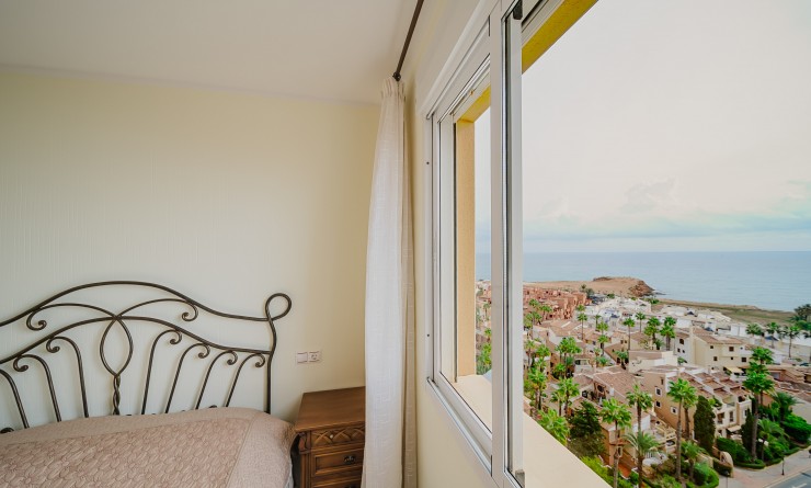 Sale - Apartamento - Torrevieja - Playa de los Locos