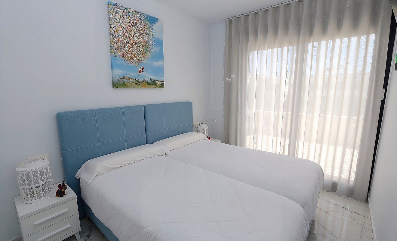 Sale - Penthouse - Los Altos