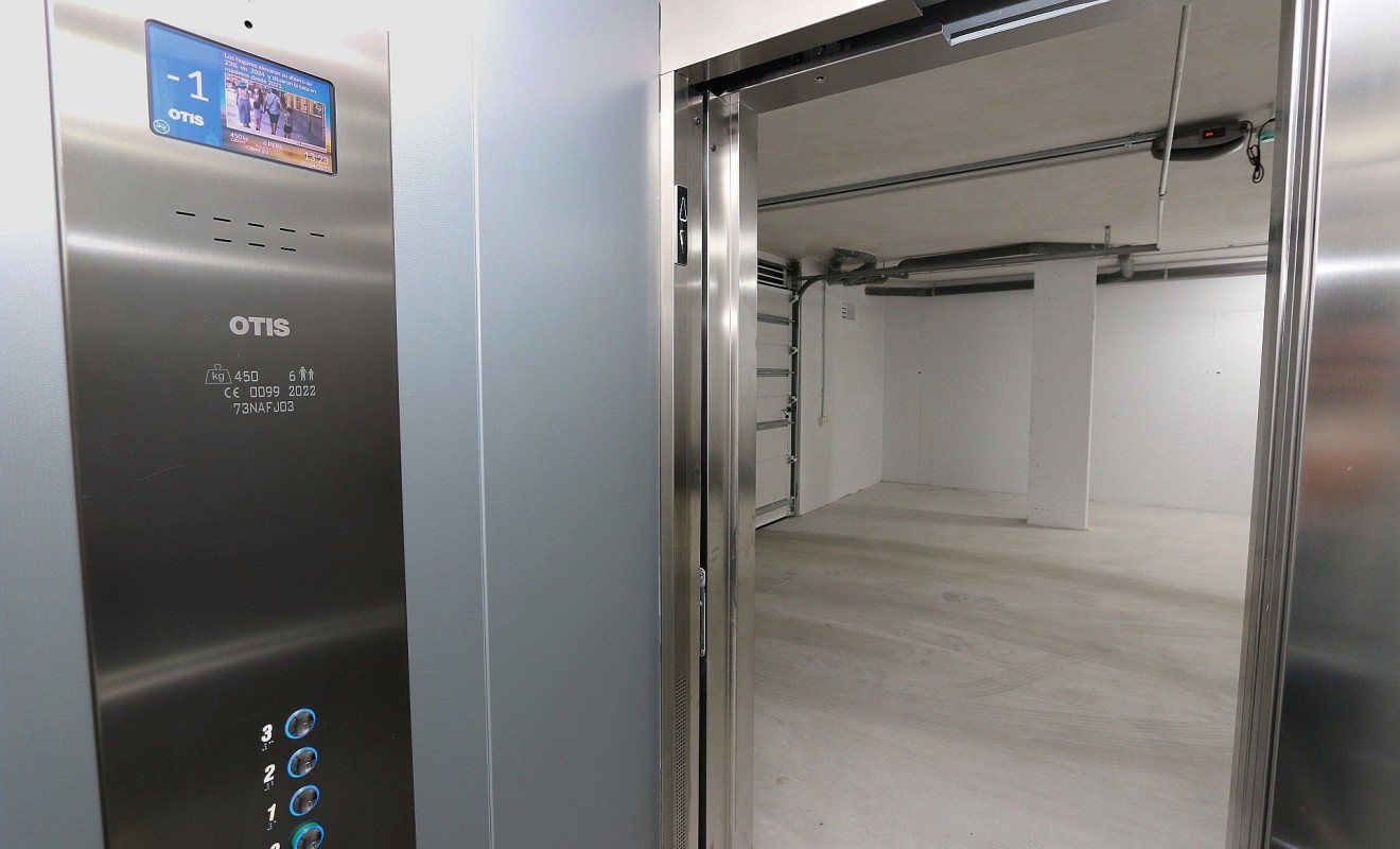 Sale - Penthouse - Los Altos