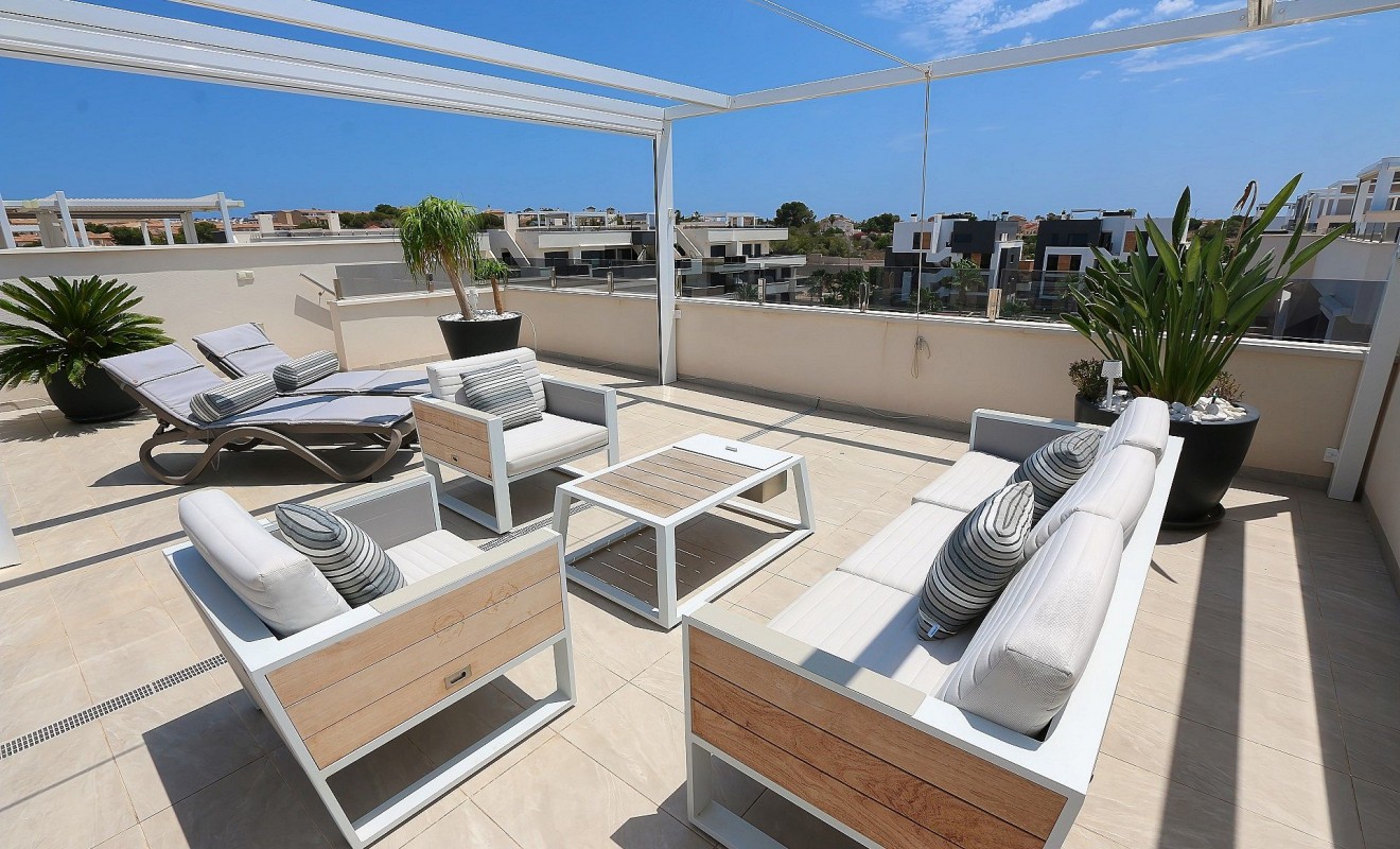 Sale - Penthouse - Los Altos