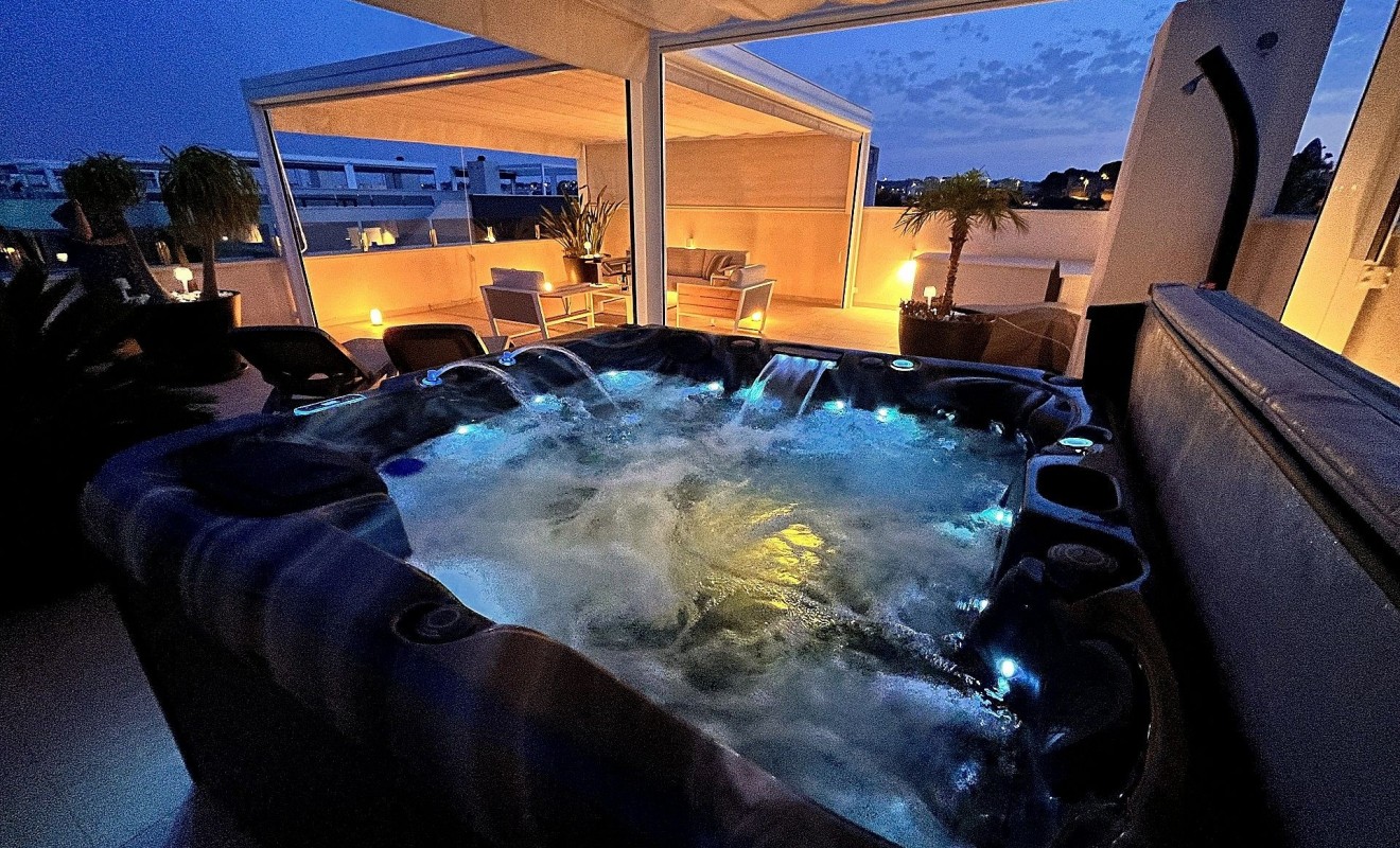 Sale - Penthouse - Los Altos