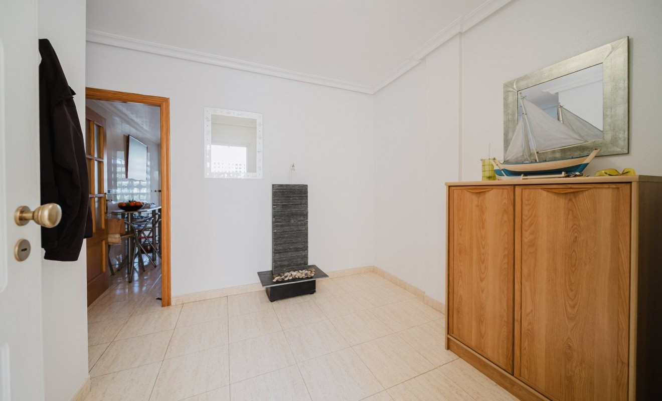 Sale - Apartamento - Orihuela Costa - Playa Flamenca