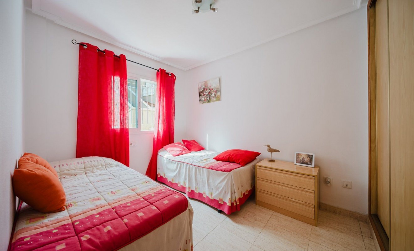 Sale - Apartamento - Orihuela Costa - Playa Flamenca