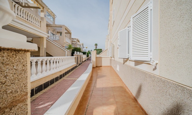 Sale - Apartamento - Orihuela Costa - Playa Flamenca
