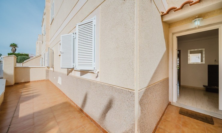 Sale - Apartamento - Orihuela Costa - Playa Flamenca