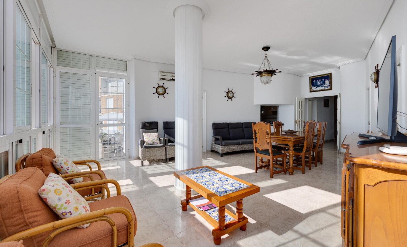 Wederverkoop - Apartamento - Torrevieja - Playa del Acequión