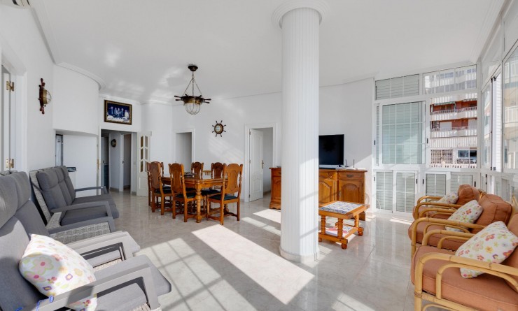 Wederverkoop - Apartamento - Torrevieja - Playa del Acequión