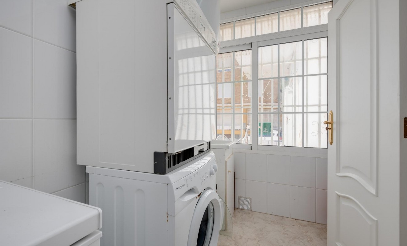 Wederverkoop - Apartamento - Torrevieja - Playa del Acequión