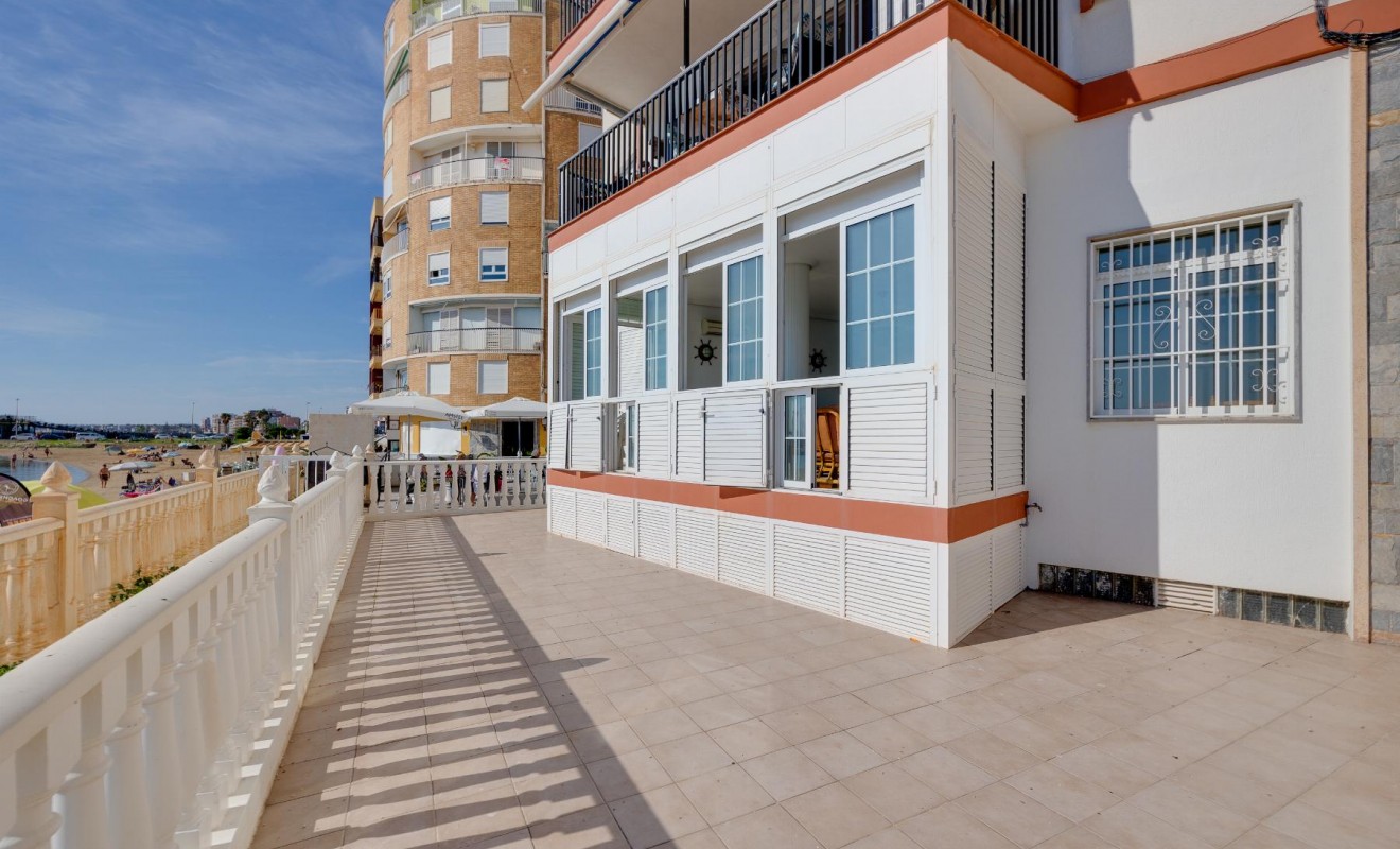 Wederverkoop - Apartamento - Torrevieja - Playa del Acequión