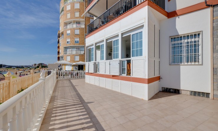 Wederverkoop - Apartamento - Torrevieja - Playa del Acequión