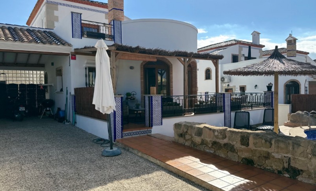 Wederverkoop - Villa - Algorfa