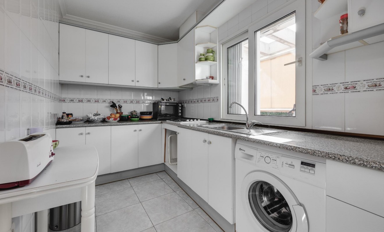 Sale - Apartamento - Torrevieja - Parque de las Naciones