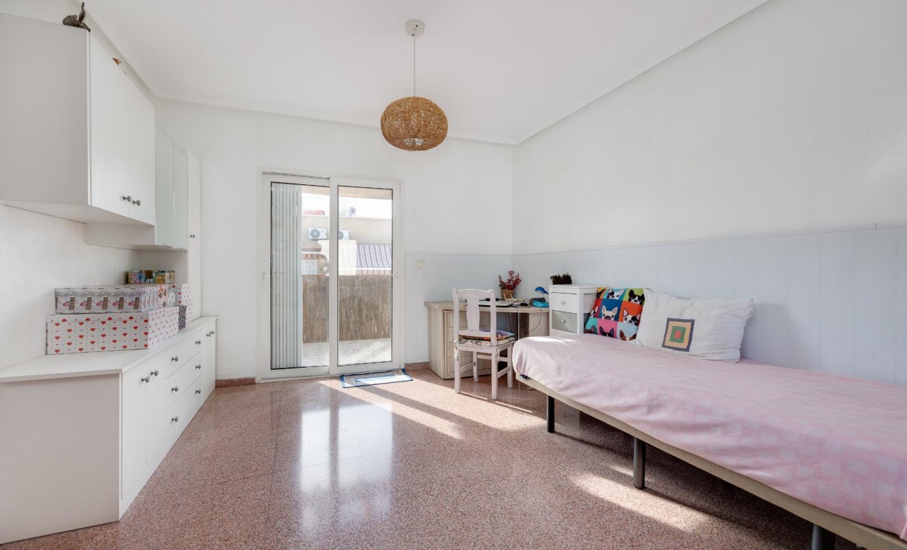 Sale - Apartamento - Torrevieja - Parque de las Naciones