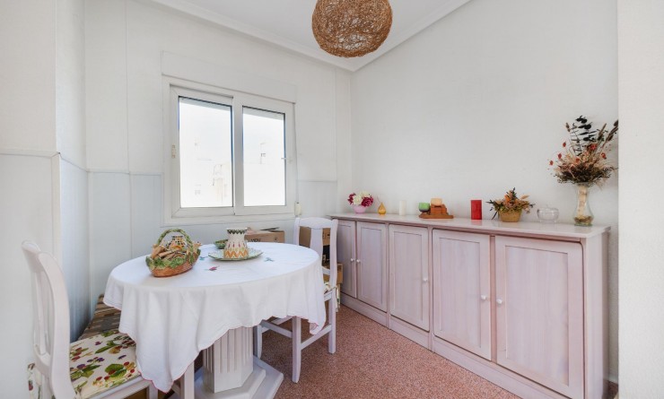 Sale - Apartamento - Torrevieja - Parque de las Naciones