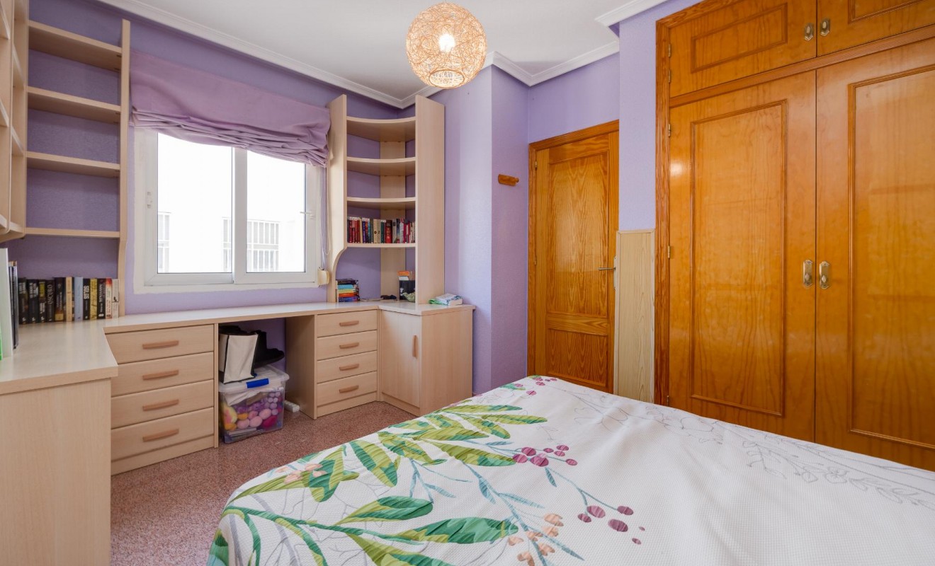 Sale - Apartamento - Torrevieja - Parque de las Naciones