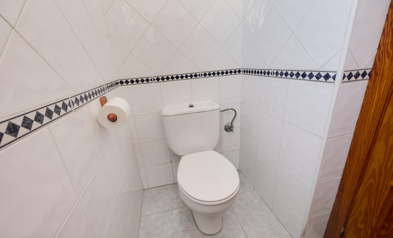Sale - Apartamento - Torrevieja - Parque de las Naciones