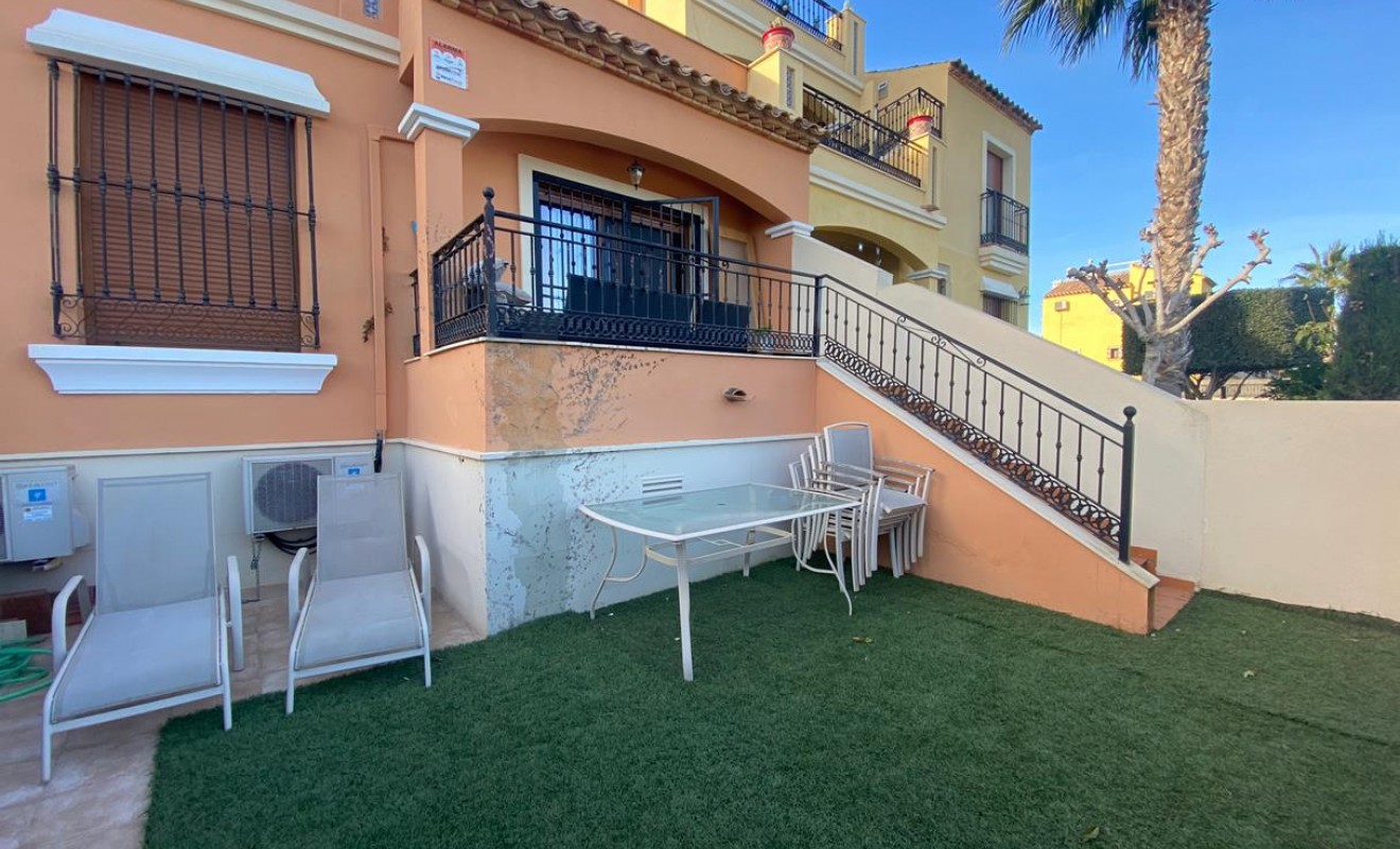 Sale - semi_detached_house - Algorfa - La finca