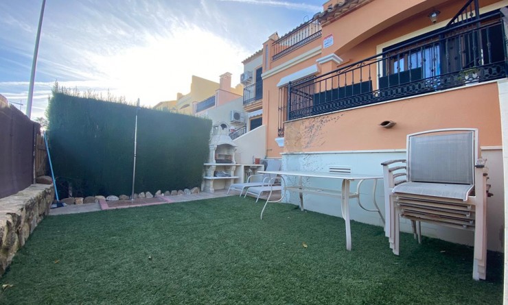 Sale - semi_detached_house - Algorfa - La finca