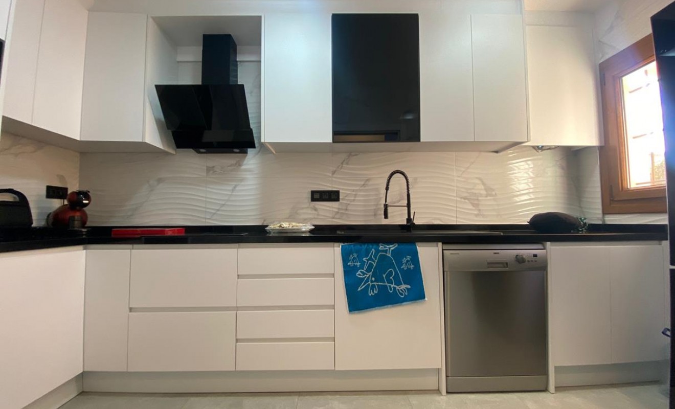 Sale - semi_detached_house - Algorfa - La finca