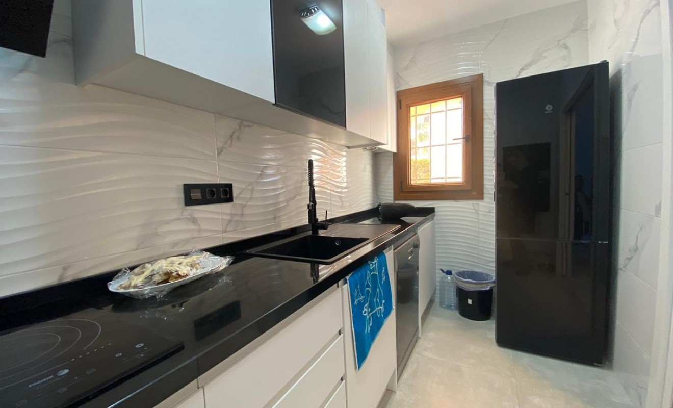 Sale - semi_detached_house - Algorfa - La finca