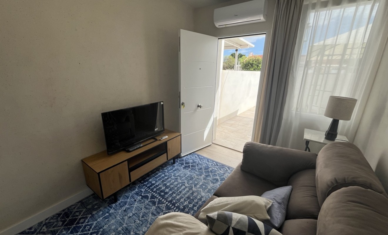 Wederverkoop - Casa de Pueblo - Torrevieja - Torreta - florida