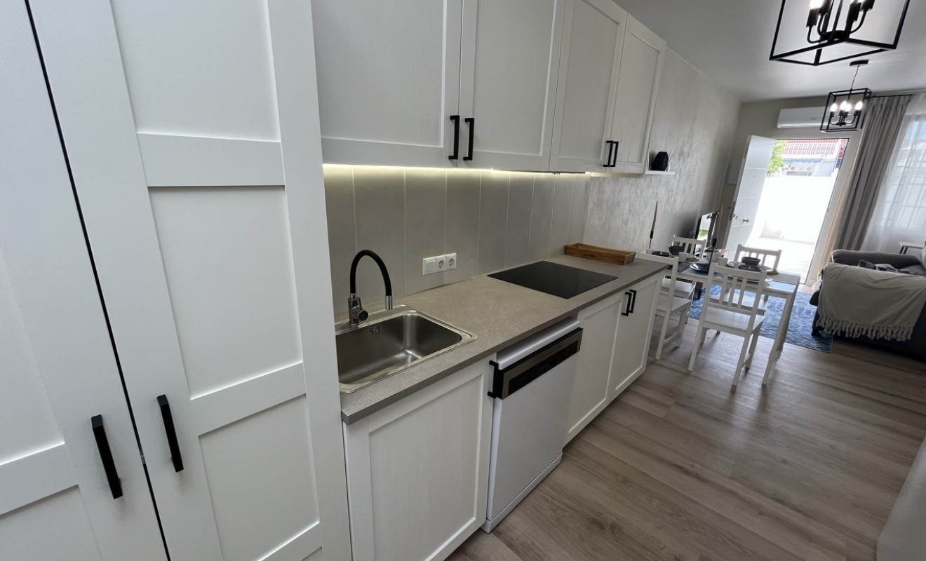 Wederverkoop - Casa de Pueblo - Torrevieja - Torreta - florida