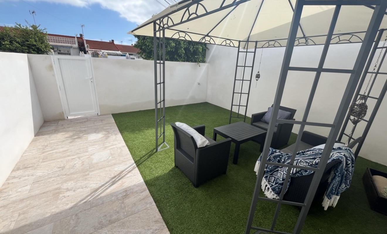 Wederverkoop - Casa de Pueblo - Torrevieja - Torreta - florida