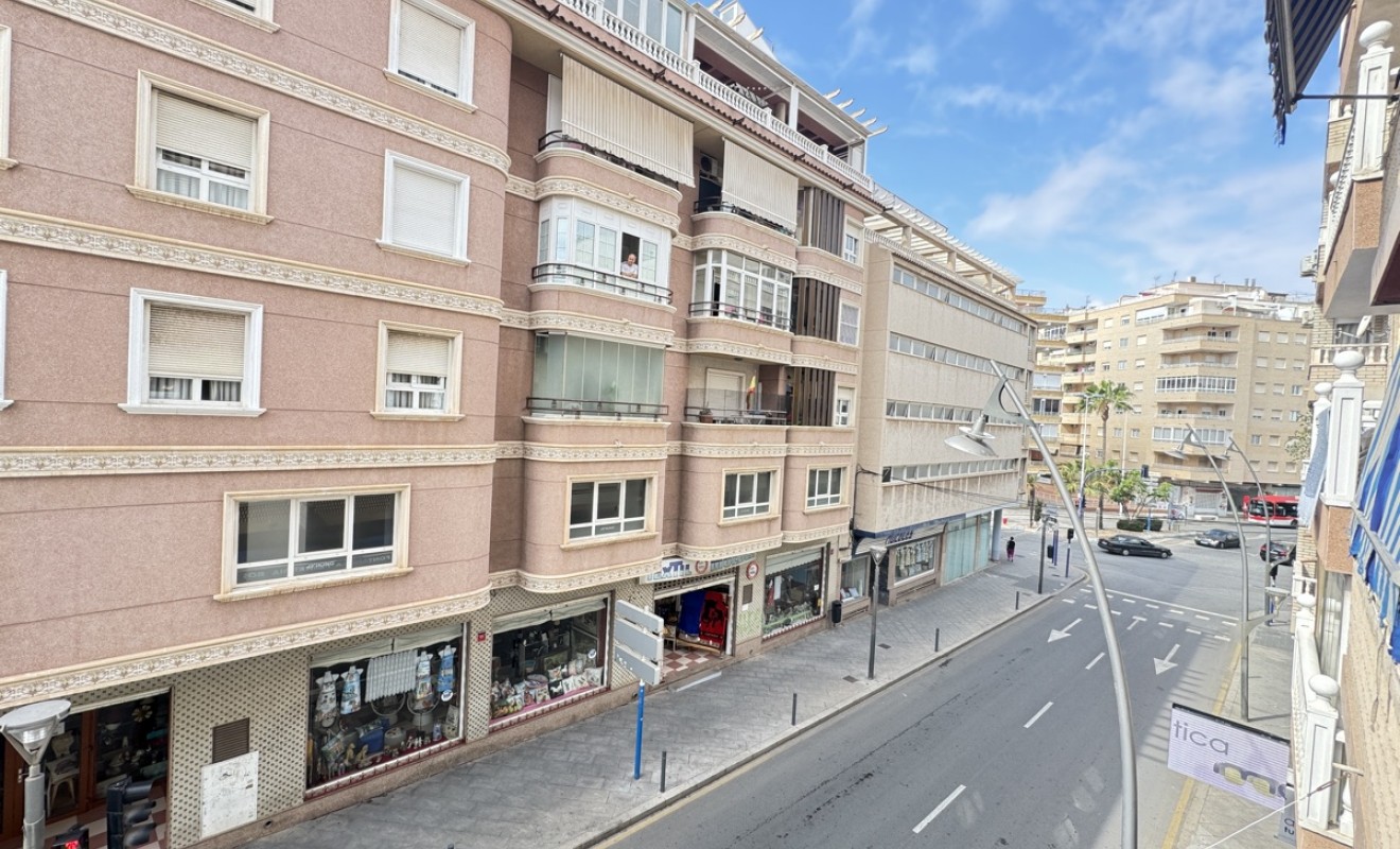 Revente - Appartement - Torrevieja - torrevieja