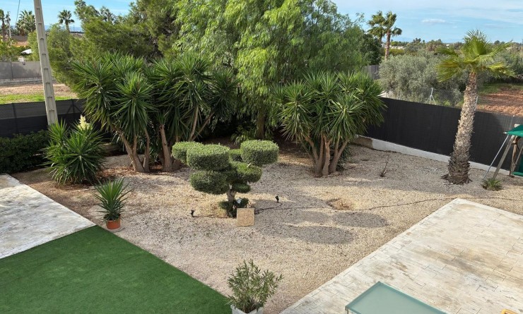 Sale - Detached villa - Crevillente