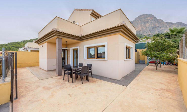 Wederverkoop - Chalet independiente - Polop