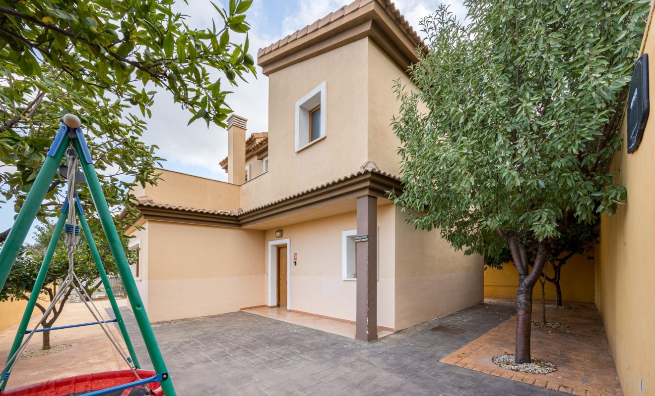 Wederverkoop - Chalet independiente - Polop