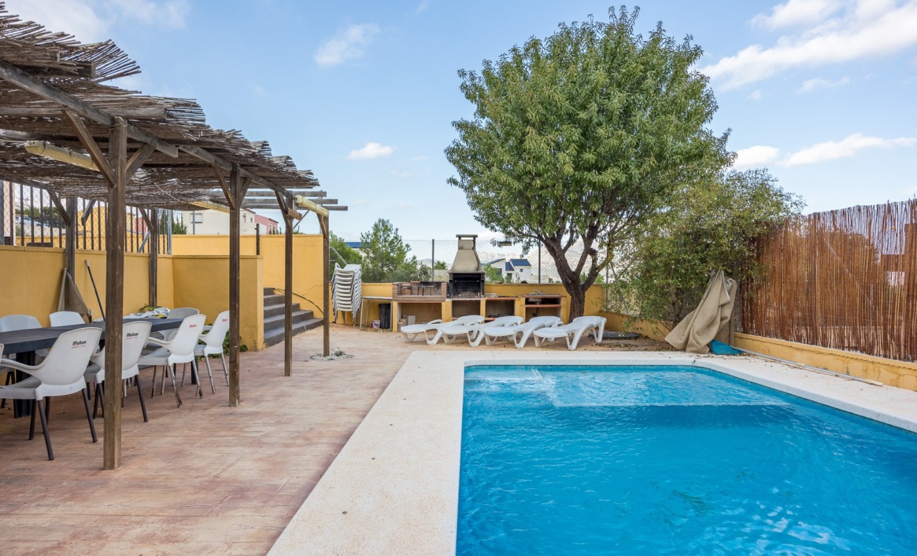 Wederverkoop - Chalet independiente - Polop