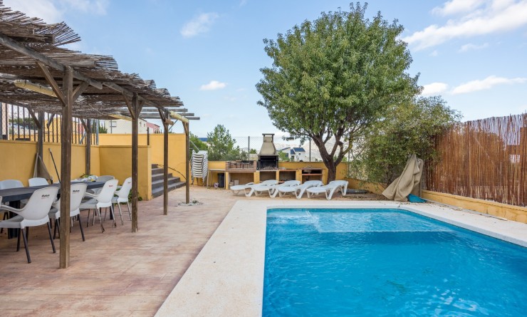 Wederverkoop - Chalet independiente - Polop