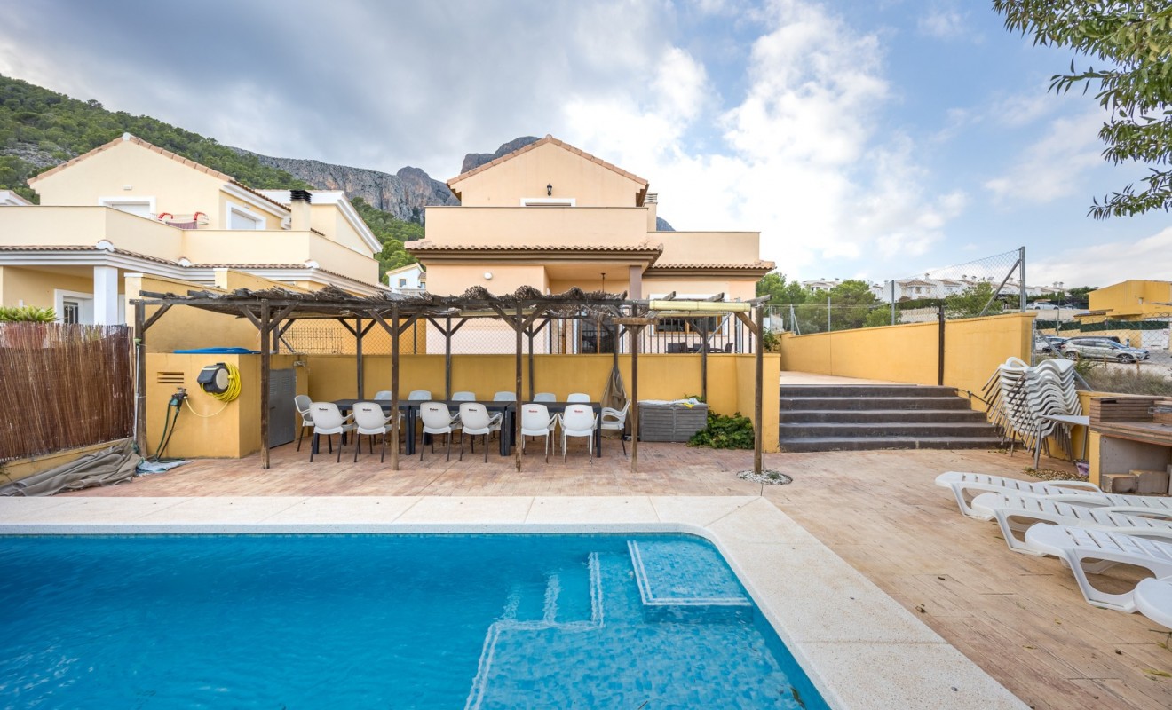 Wederverkoop - Chalet independiente - Polop