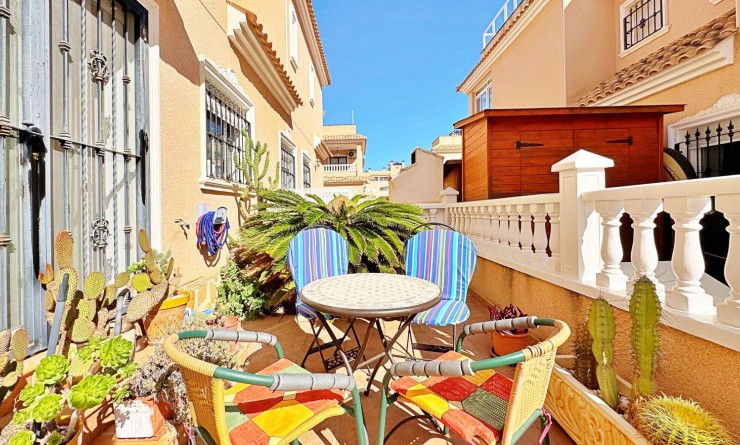 Sale - Townhouse - Orihuela Costa - Villamartín