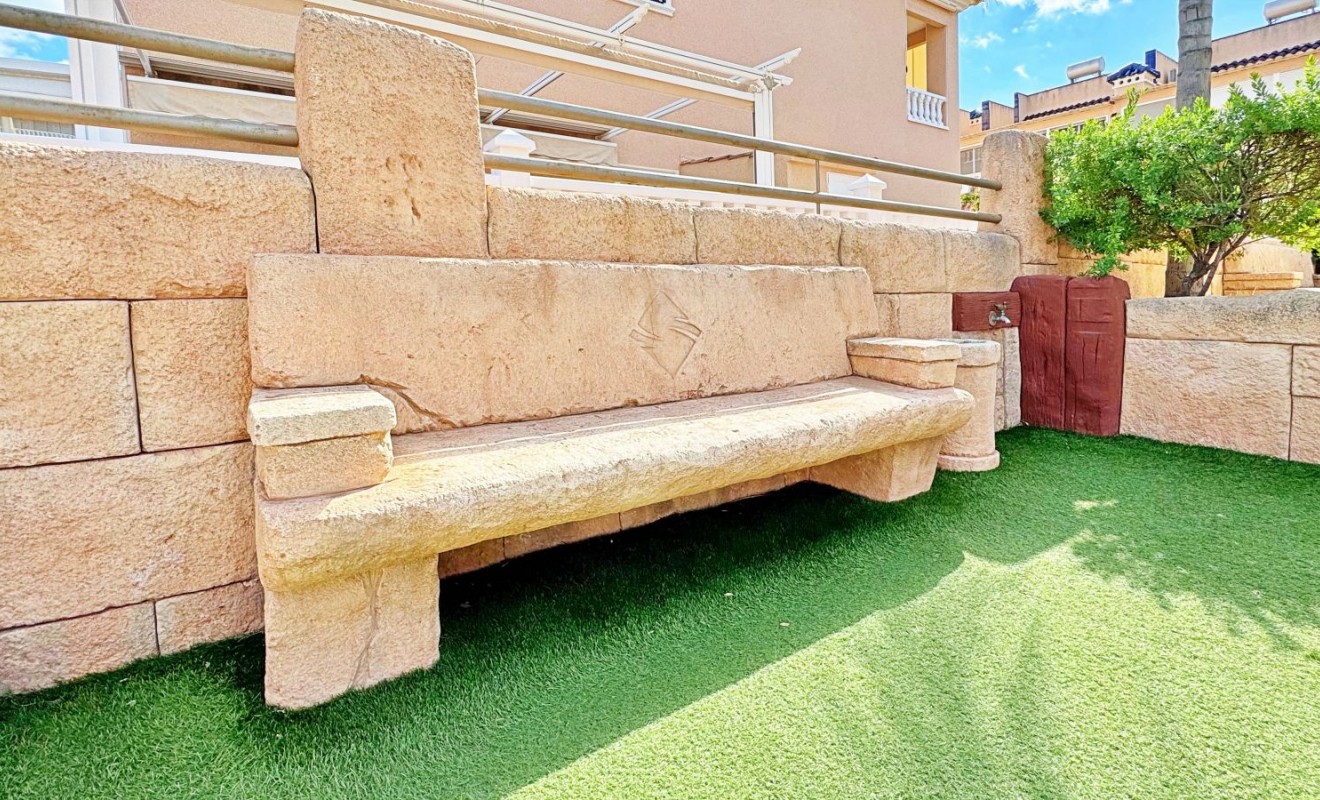 Sale - Townhouse - Orihuela Costa - Villamartín