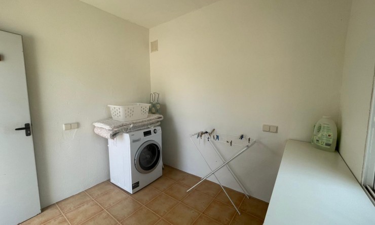 Wederverkoop - Finca / Country Property - Abanilla