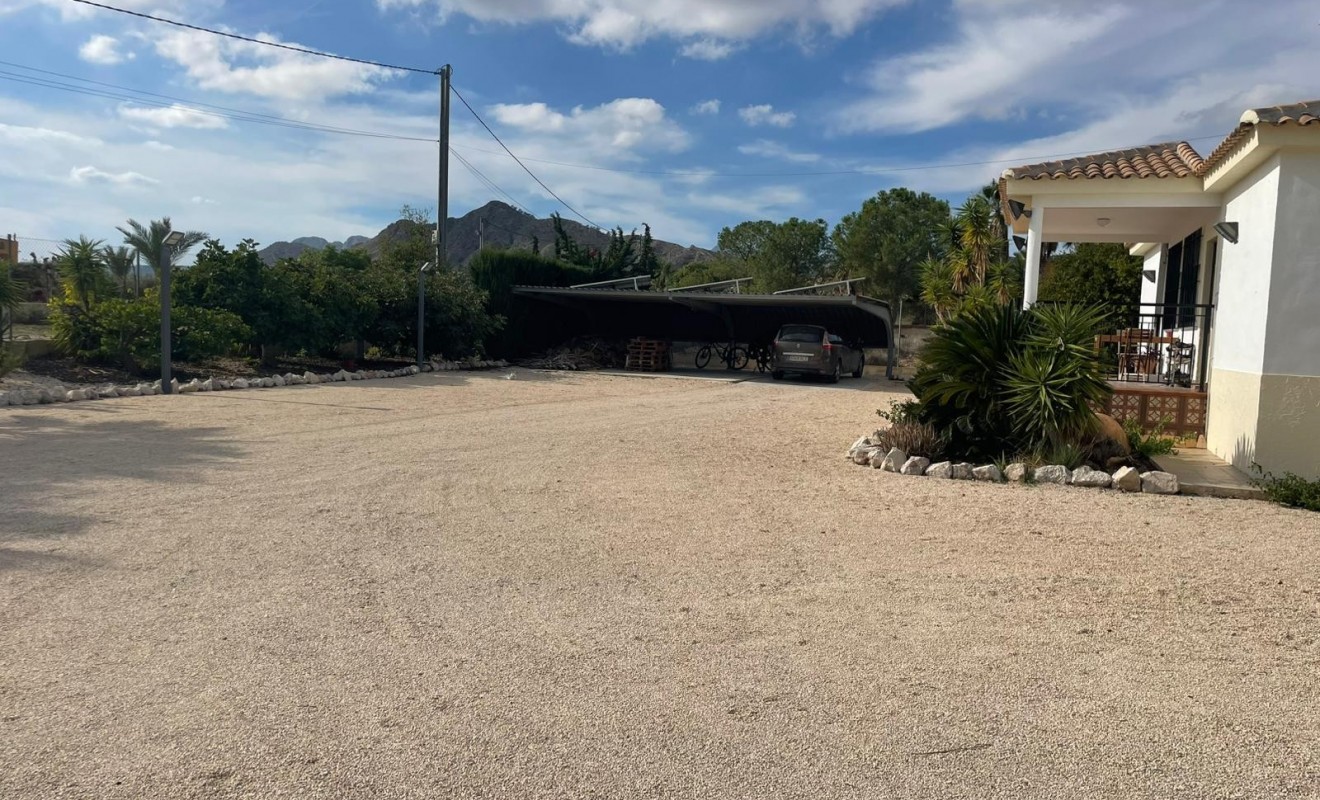 Wederverkoop - Finca / Country Property - Abanilla