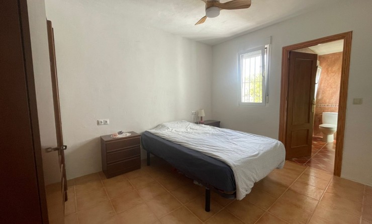 Wederverkoop - Finca / Country Property - Abanilla