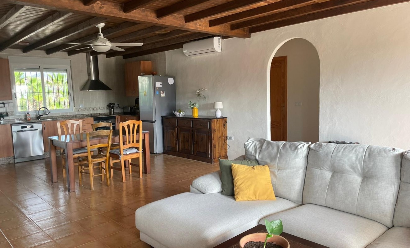 Wederverkoop - Finca / Country Property - Abanilla