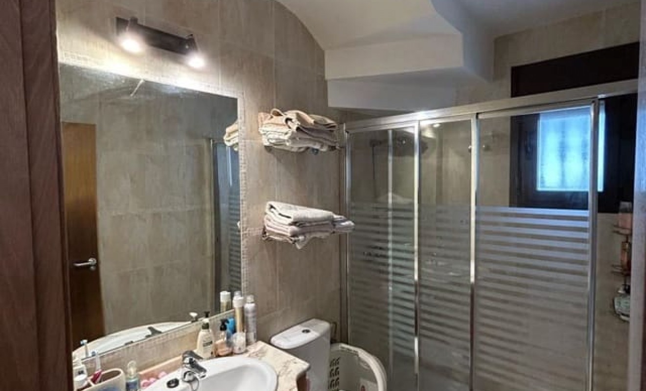 Wederverkoop - Semi-Detached - Villamartín