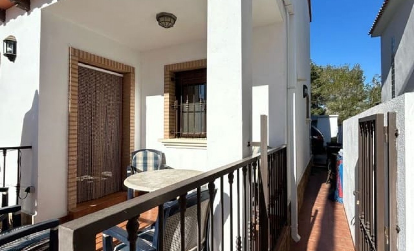 Wederverkoop - Semi-Detached - Villamartín