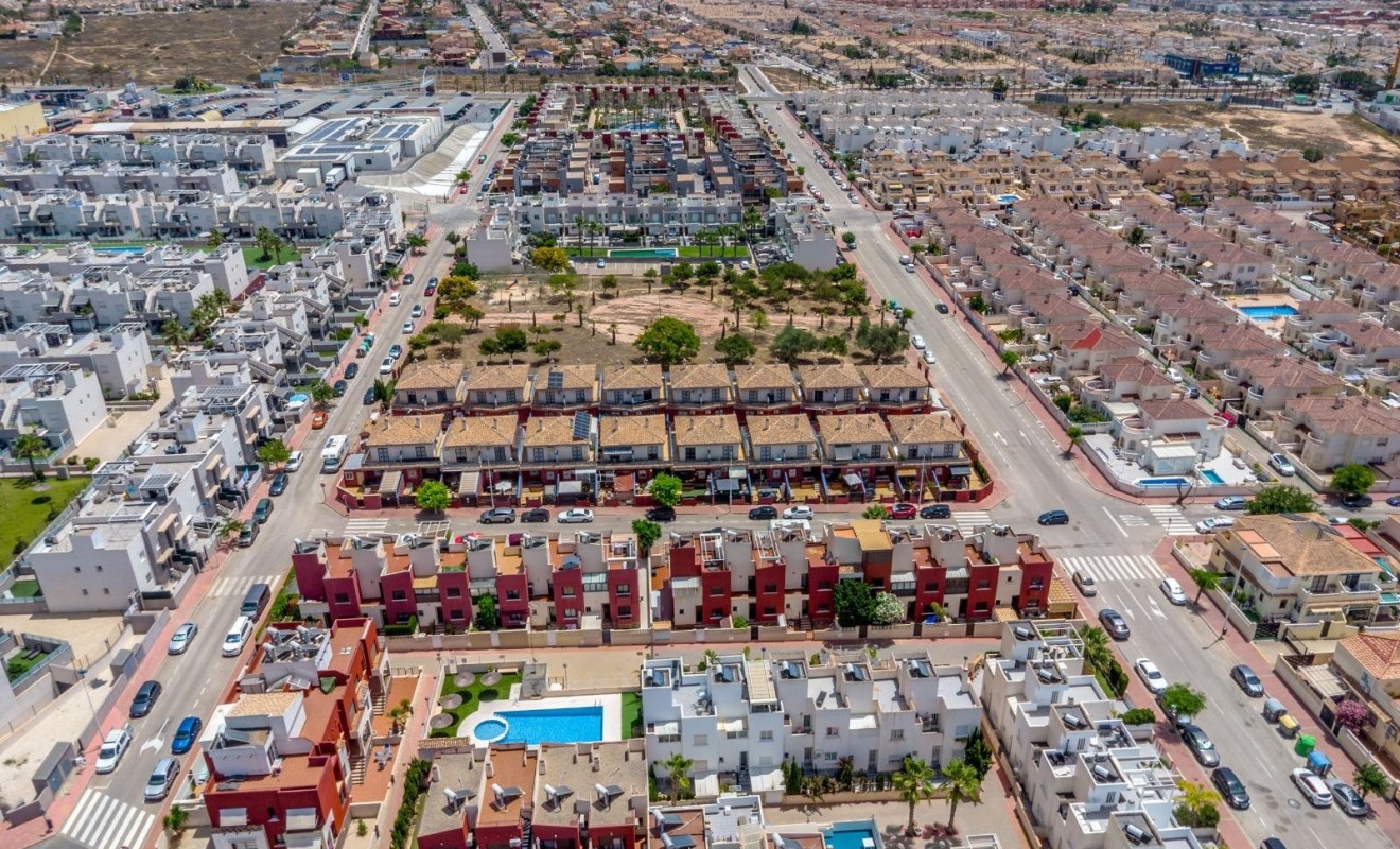 Wederverkoop - Terraced house / Townhouse - Torrevieja - Aguas Nuevas