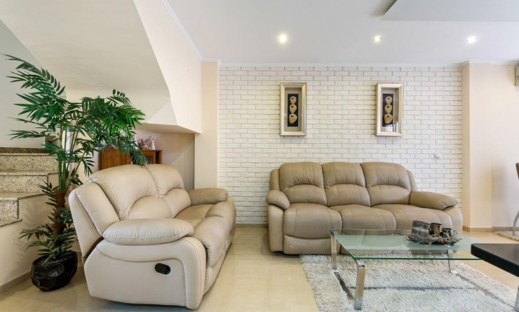 Wederverkoop - Terraced house / Townhouse - Torrevieja - Aguas Nuevas