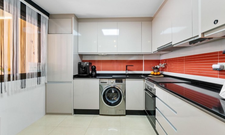 Wederverkoop - Terraced house / Townhouse - Torrevieja - Aguas Nuevas