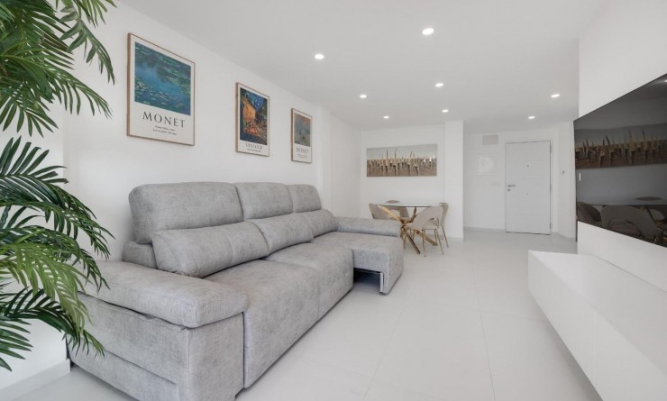 Sale - Apartamento - Torrevieja - Playa de los Naufragos