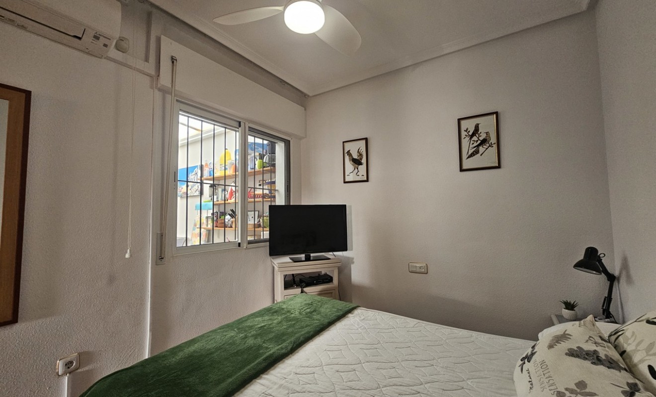 Sale - Bungalow - La Zenia