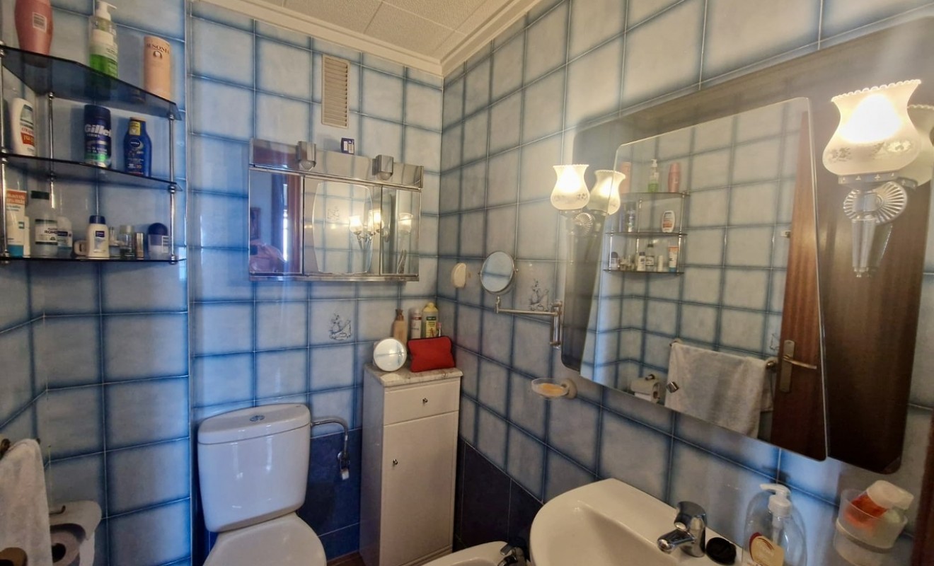 Wederverkoop - Appartement - Torrevieja - torrevieja