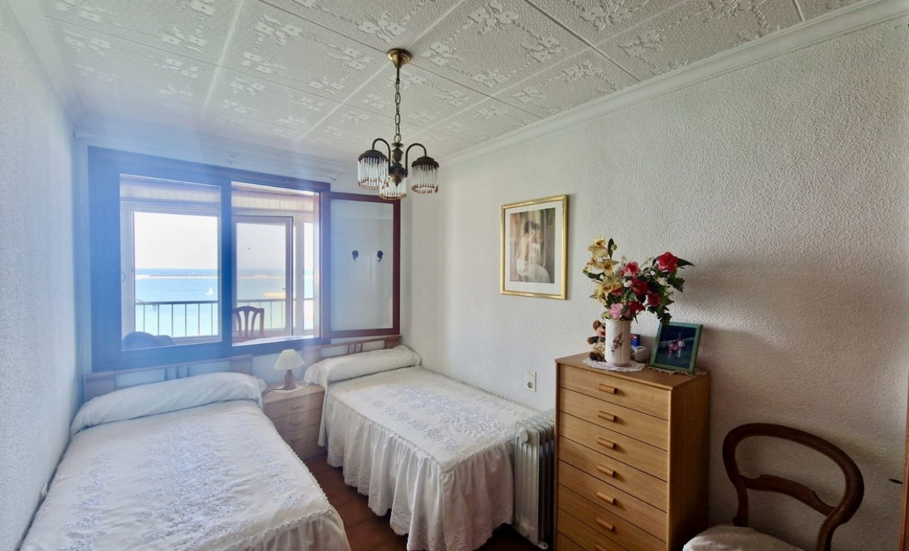 Wederverkoop - Appartement - Torrevieja - torrevieja